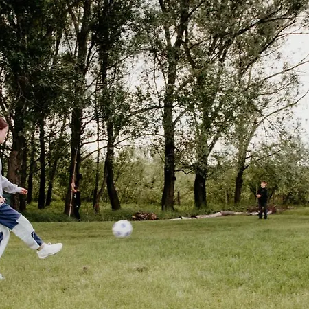 Korcal Apartman Koronco