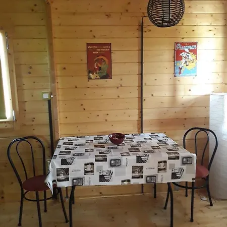 Korcal Fahazak Appartement *
